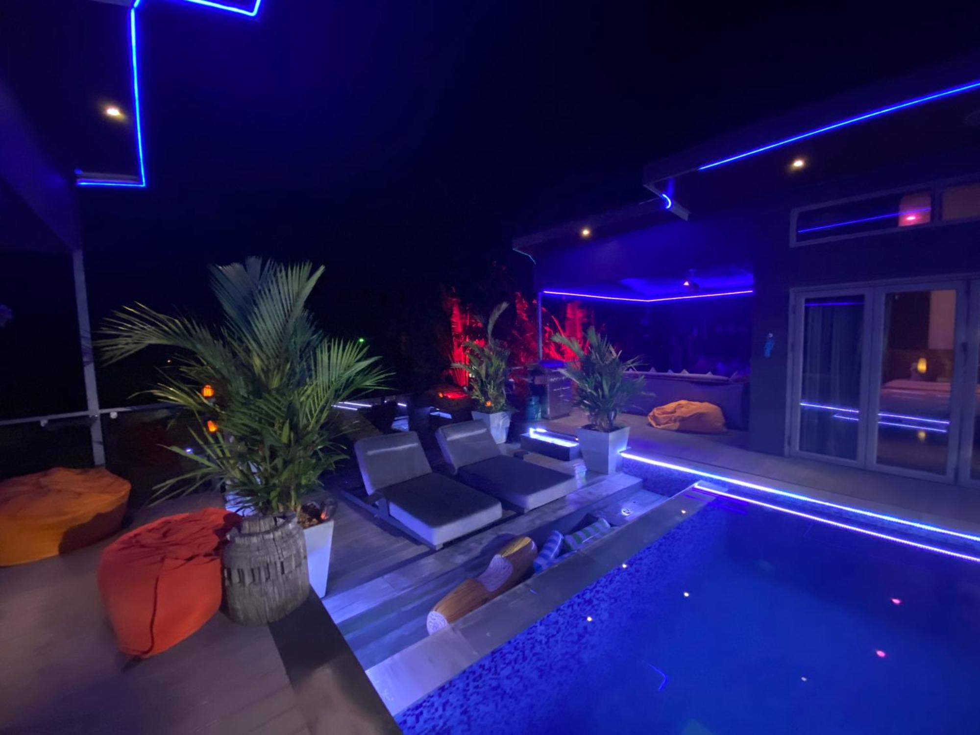 Stunning Villa With Ocean Views And Free Car Lamaj-part Kültér fotó