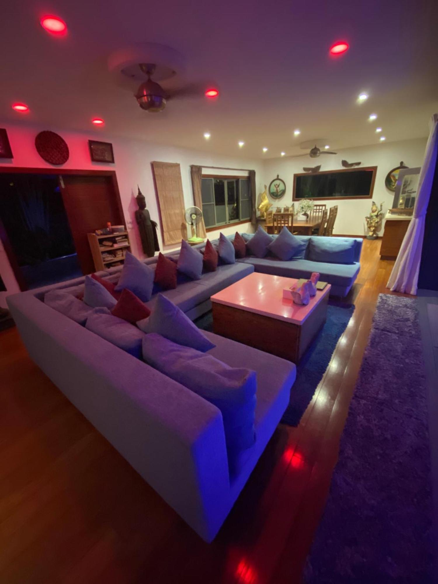 Stunning Villa With Ocean Views And Free Car Lamaj-part Kültér fotó