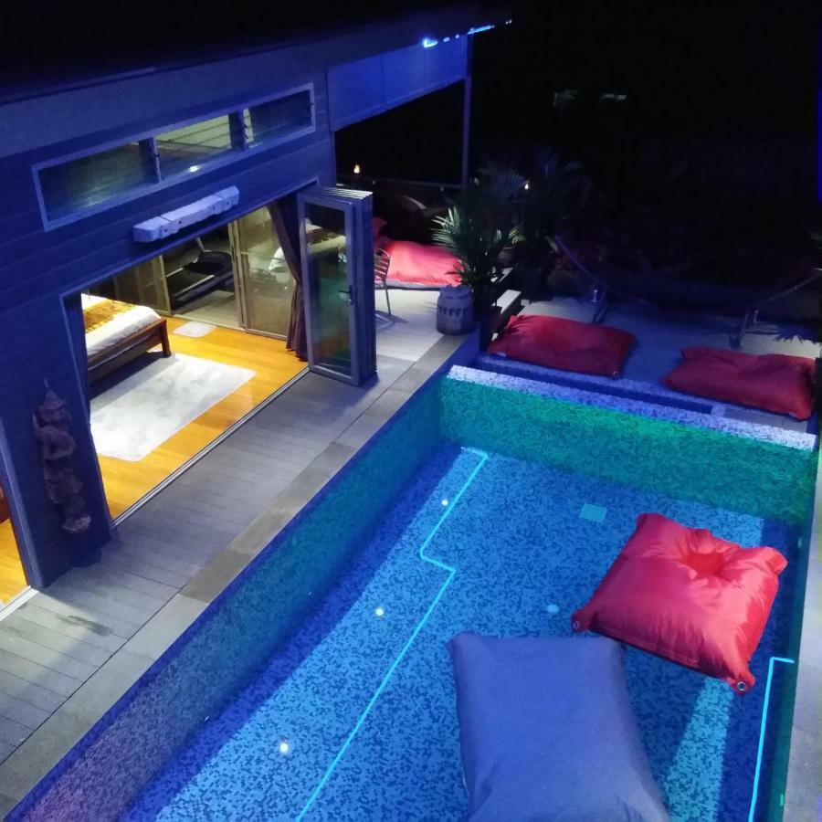 Stunning Villa With Ocean Views And Free Car Lamaj-part Kültér fotó