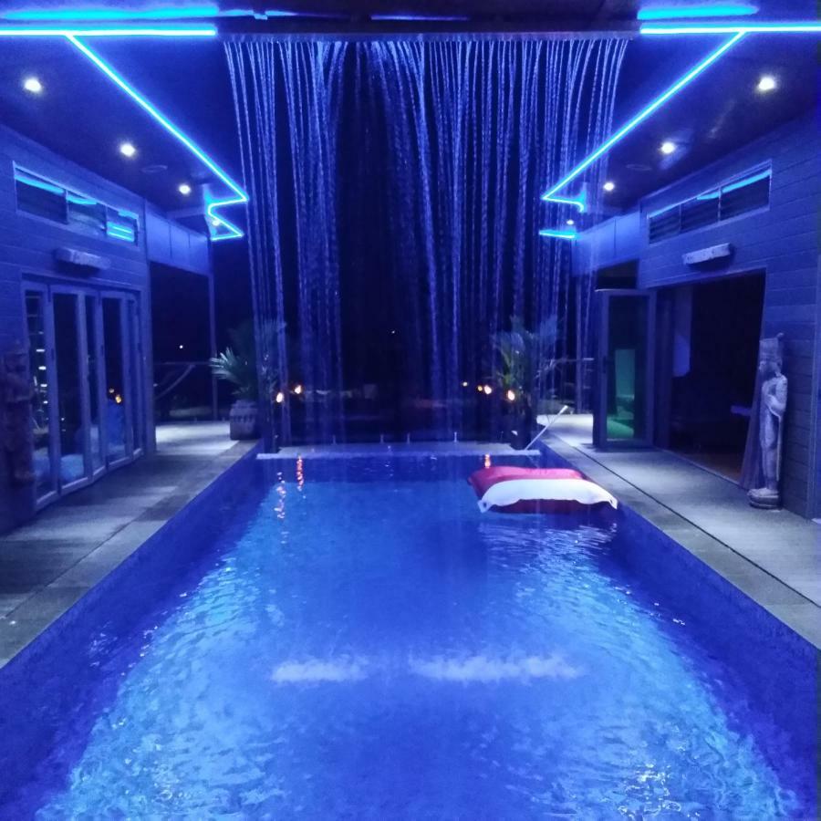 Stunning Villa With Ocean Views And Free Car Lamaj-part Kültér fotó