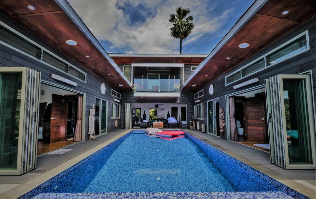 Stunning Villa With Ocean Views And Free Car Lamaj-part Kültér fotó
