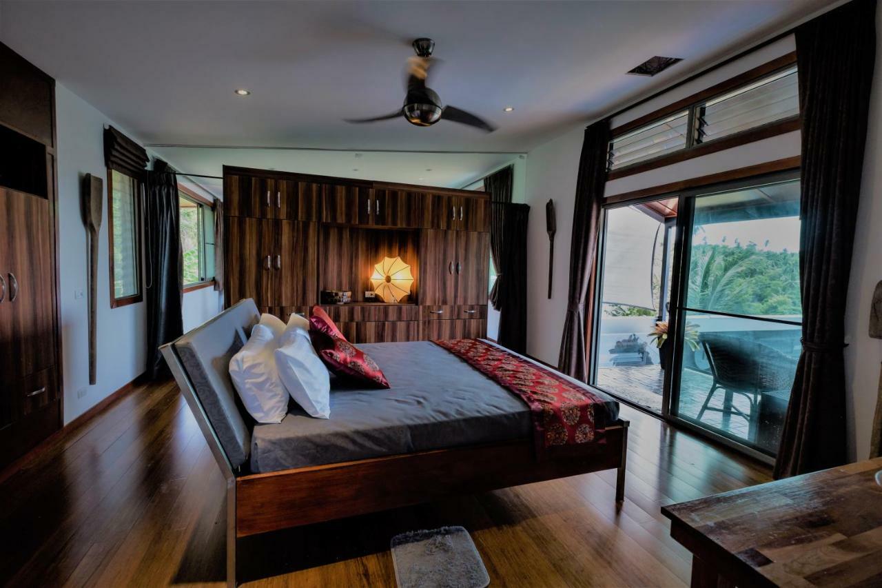 Stunning Villa With Ocean Views And Free Car Lamaj-part Kültér fotó
