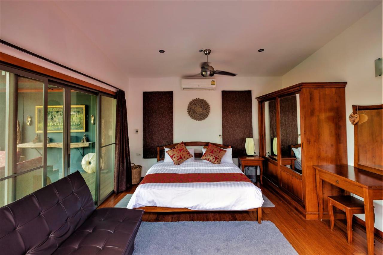 Stunning Villa With Ocean Views And Free Car Lamaj-part Kültér fotó
