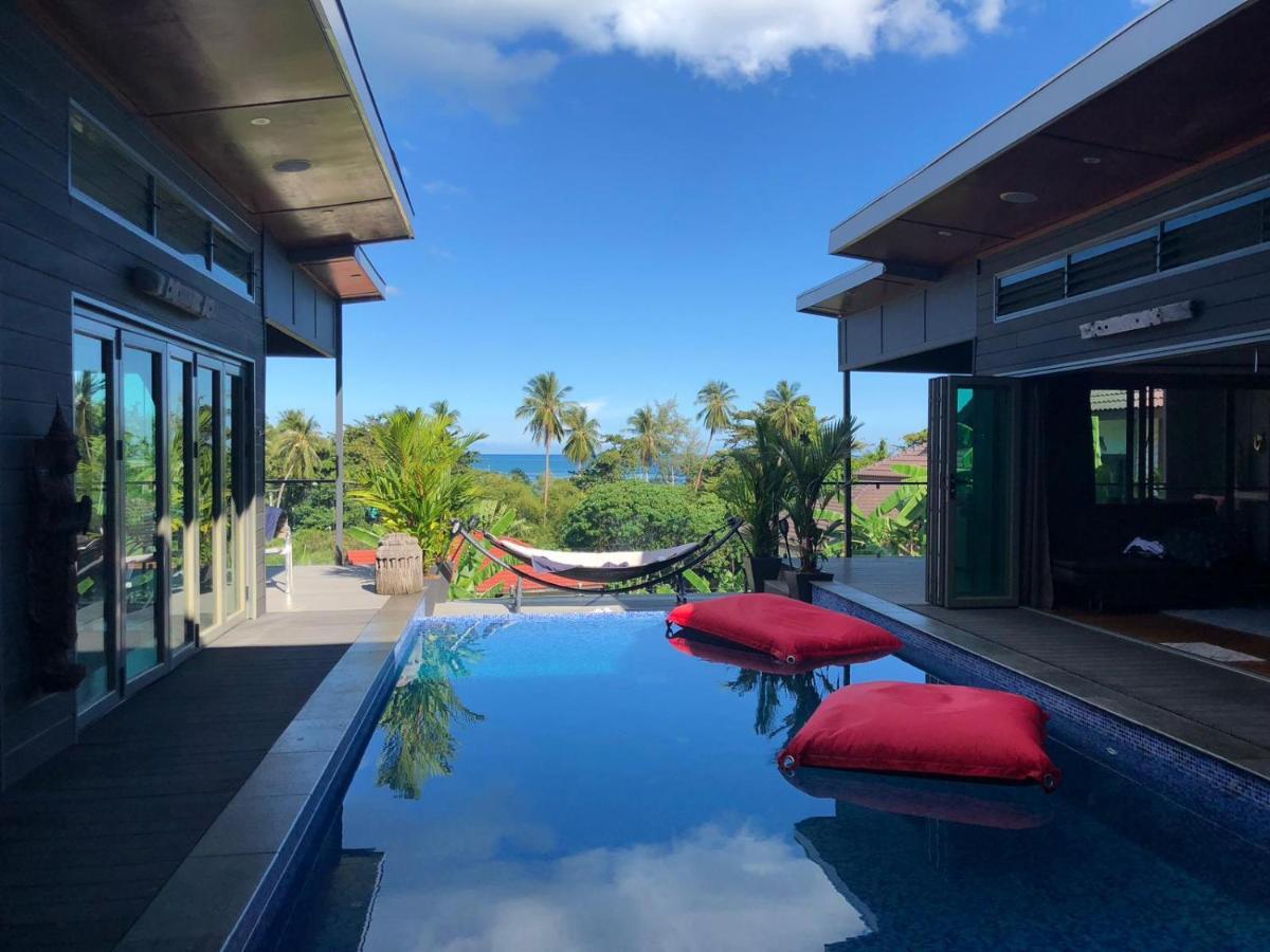 Stunning Villa With Ocean Views And Free Car Lamaj-part Kültér fotó